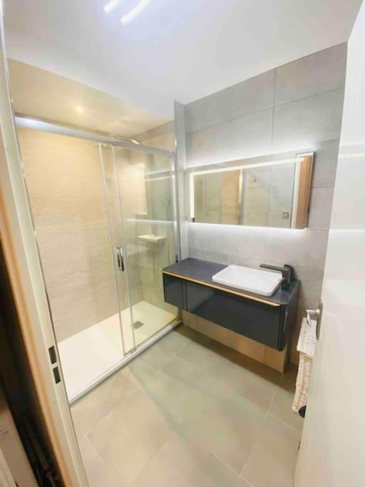 Ferienwohnung Luxueux T3 Piscine Et Vue Somptueuse Sète Exterior foto